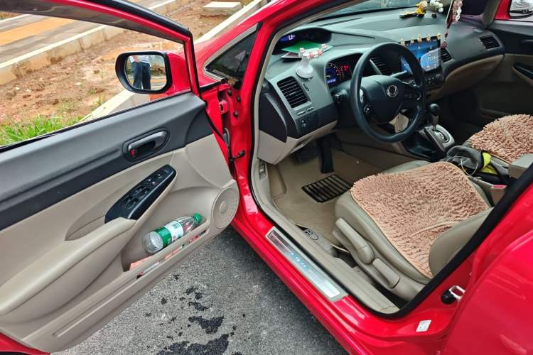 Used CIIMO 2012 1.8L Automatic Driver Seat