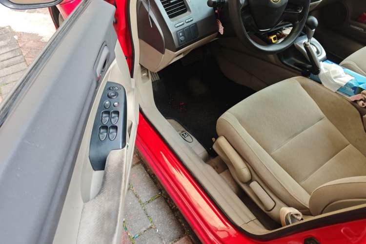 Used CIIMO 2012 1.8L Automatic Driver Seat