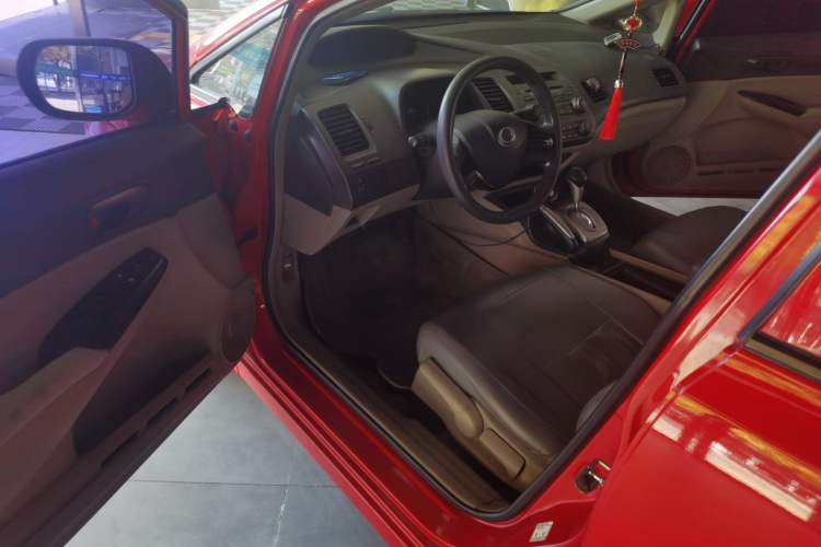 Used CIIMO 2012 1.8L Automatic Driver Seat
