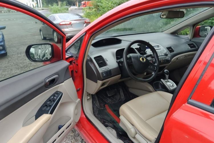Used CIIMO 2012 1.8L Automatic Driver Seat