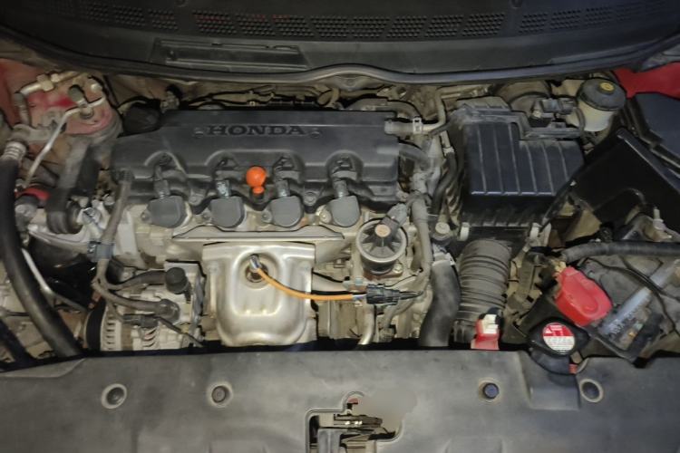 Used CIIMO 2012 1.8L Automatic Engine Bay