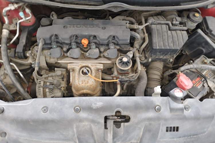 Used CIIMO 2012 1.8L Automatic Engine Bay
