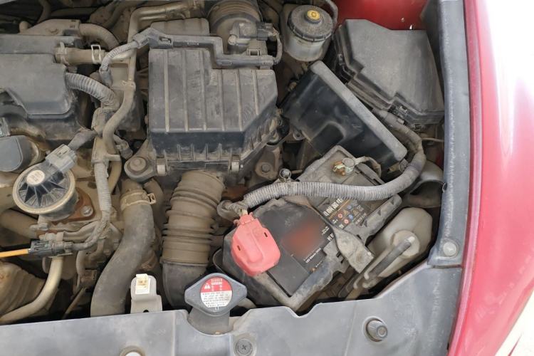 Used CIIMO 2012 1.8L Automatic Engine Bay Left