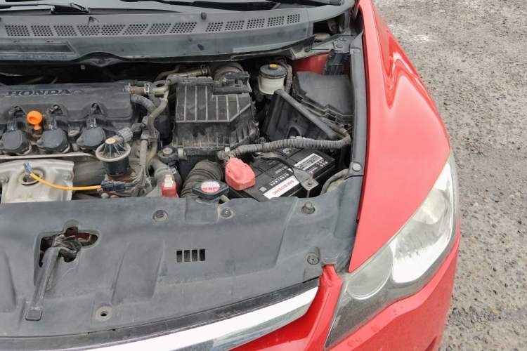 Used CIIMO 2012 1.8L Automatic Engine Bay Left
