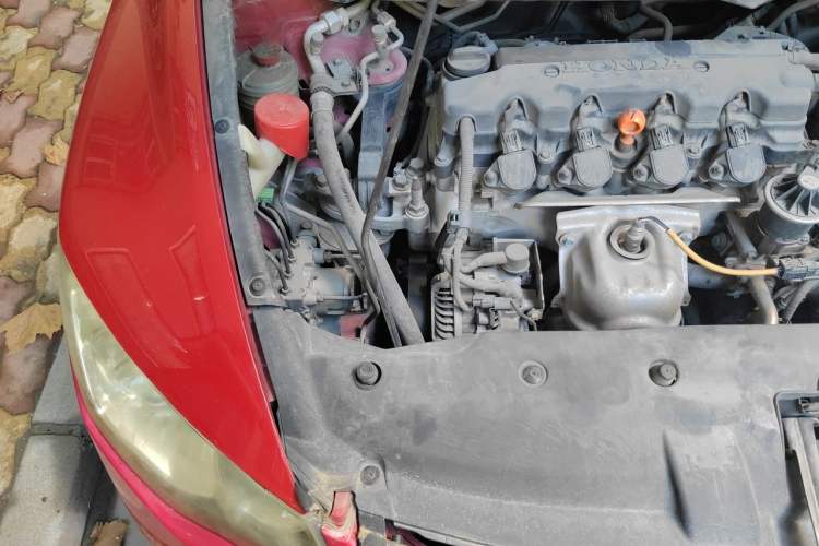 Used CIIMO 2012 1.8L Automatic Engine Bay Right