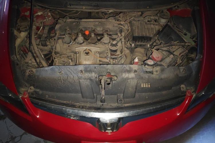 Used CIIMO 2012 1.8L Automatic Engine Bay