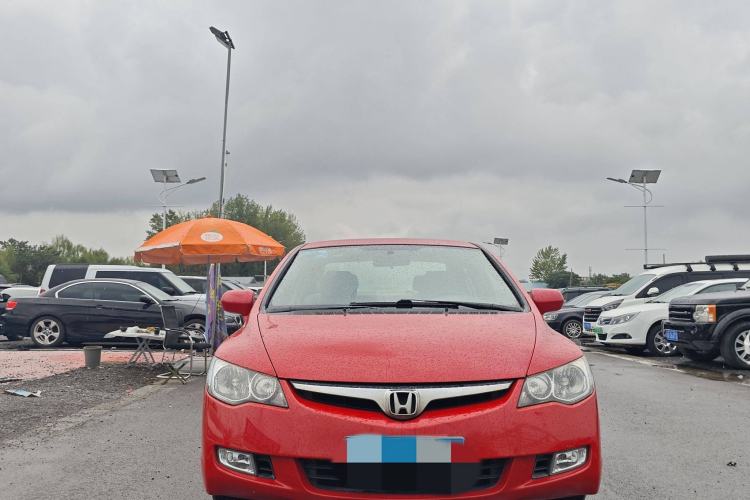 Used CIIMO 2012 1.8L Manual Exterior 1