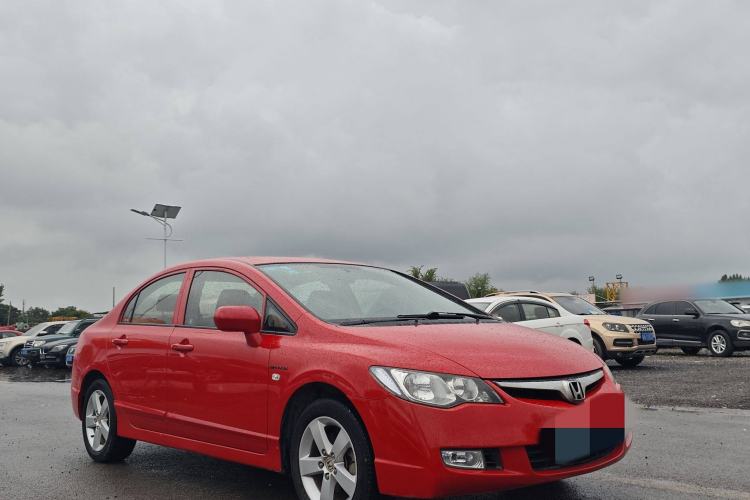 Used CIIMO 2012 1.8L Manual Exterior 2