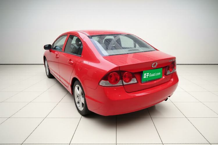 Used CIIMO 2012 1.8L Automatic Exterior 3