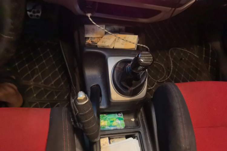 Used CIIMO 2012 1.8L Manual Gear Lever