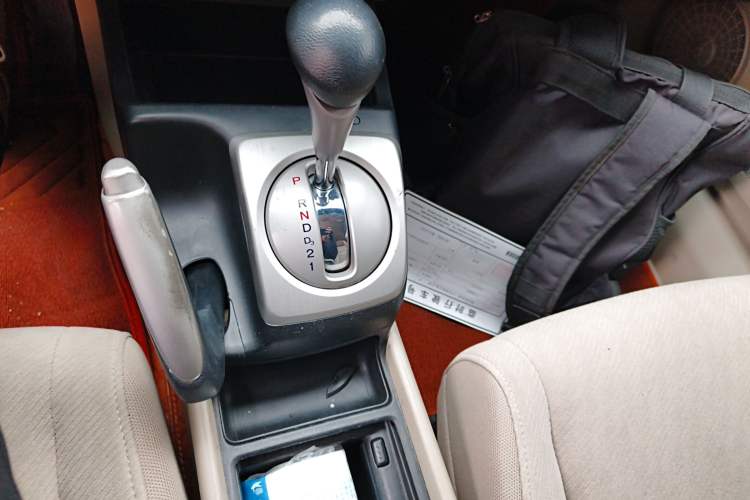 Used CIIMO 2012 1.8L Automatic Gear Lever