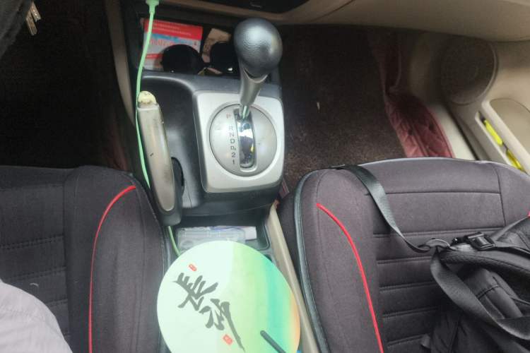 Used CIIMO 2012 1.8L Automatic Gear Lever