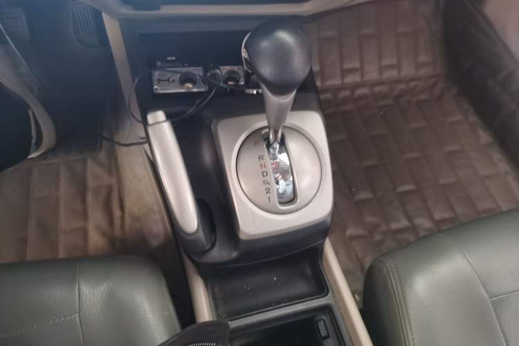 Used CIIMO 2012 1.8L Automatic Gear Lever