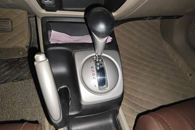 Used CIIMO 2012 1.8L Automatic Gear Lever