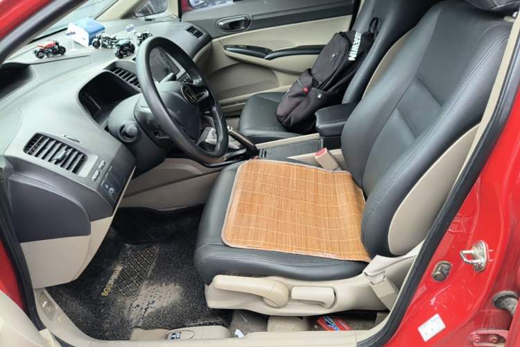 Used CIIMO 2012 1.8L Automatic Left Front Seat