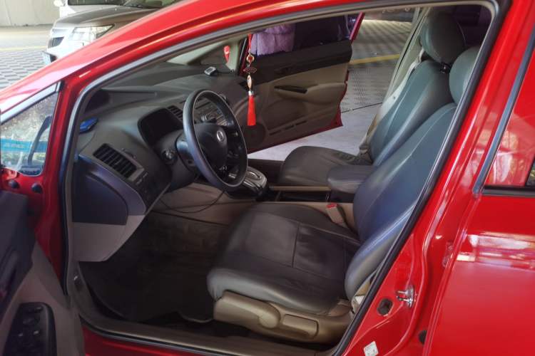 Used CIIMO 2012 1.8L Automatic Left Front Seat