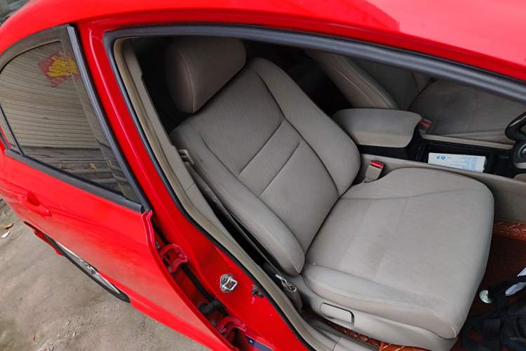 Used CIIMO 2012 1.8L Automatic Right Front Seat