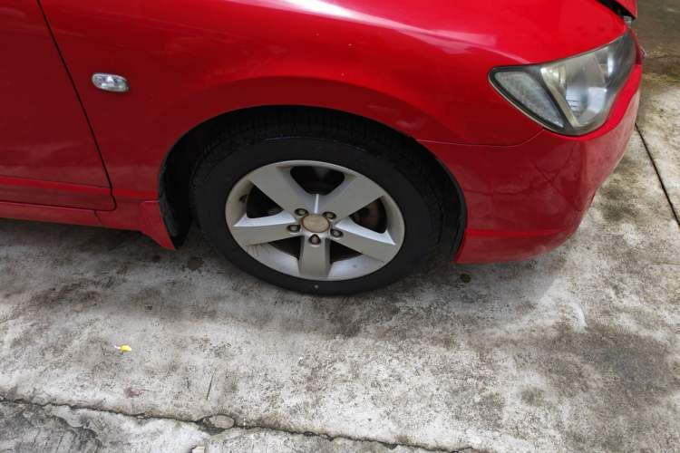 Used CIIMO 2012 1.8L Automatic Right Front Wheel Hub