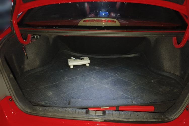 Used CIIMO 2012 1.8L Automatic Trunk