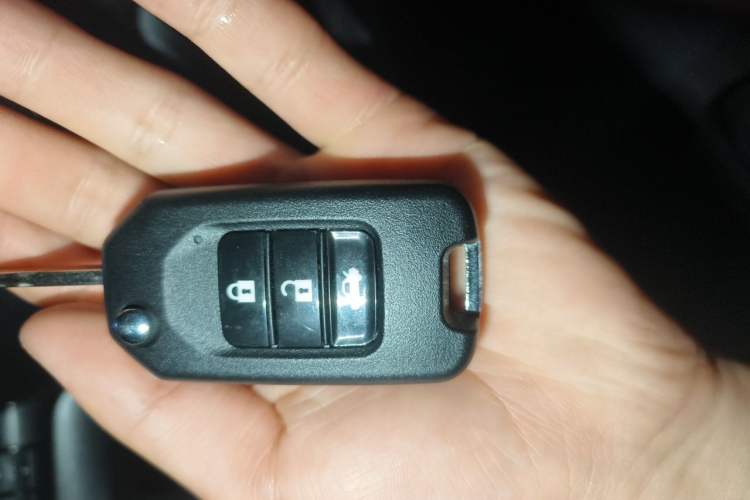 Used CIIMO 2012 1.8L Automatic Vehicle Key