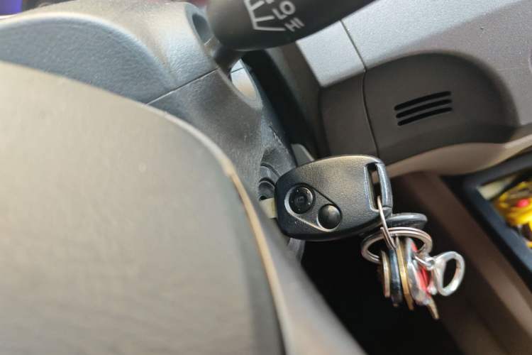 Used CIIMO 2012 1.8L Automatic Vehicle Key