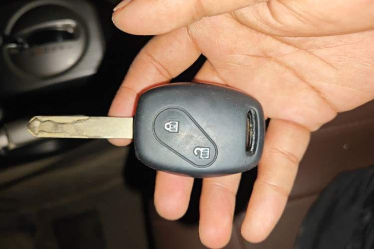 Used CIIMO 2012 1.8L Automatic Vehicle Key