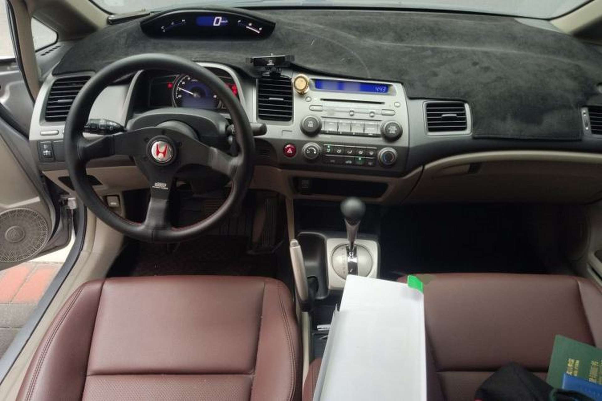 Used CIIMO 2012 1.8L Automatic Center Console