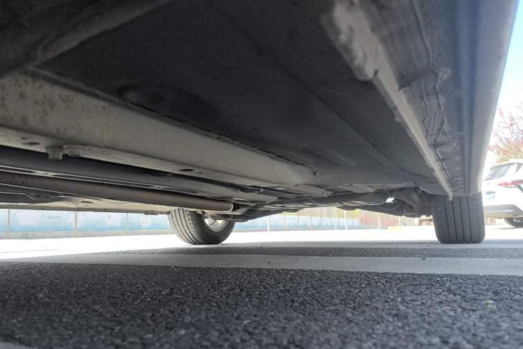 Used CIIMO 2012 1.8L Manual Chassis Front Left