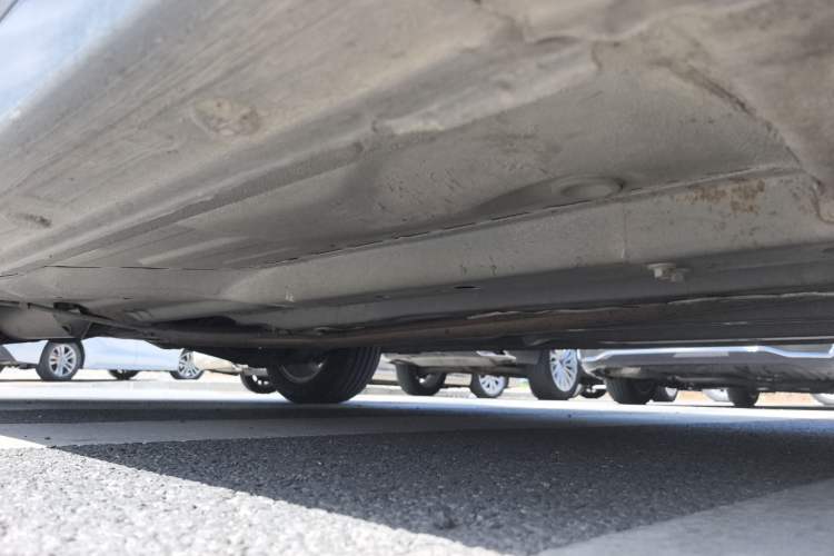 Used CIIMO 2012 1.8L Manual Chassis Front Right