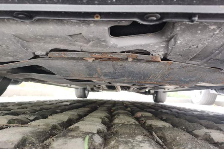 Used CIIMO 2012 1.8L Automatic Chassis Front