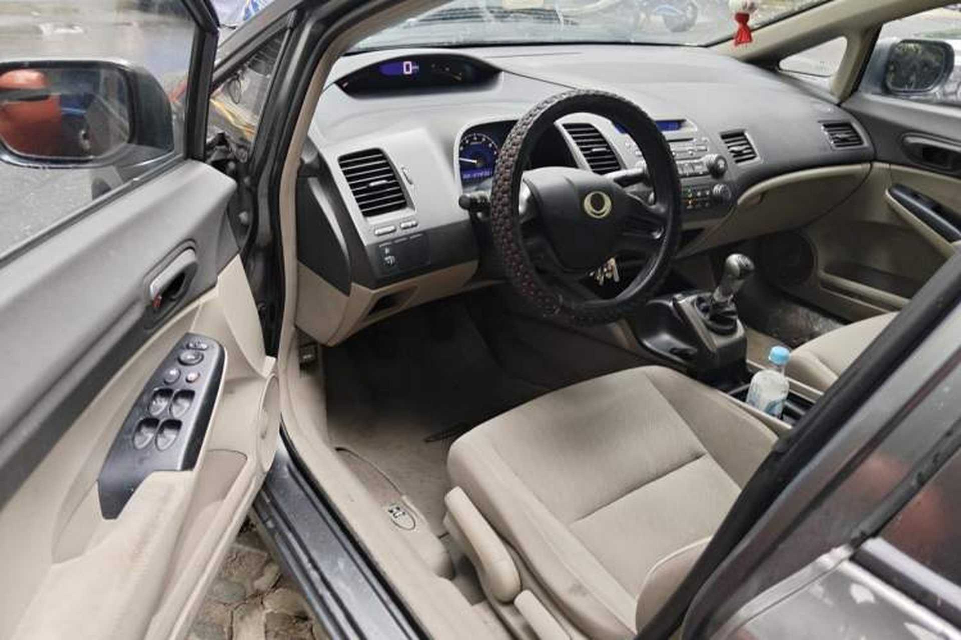 Used CIIMO 2012 1.8L Manual Driver Seat