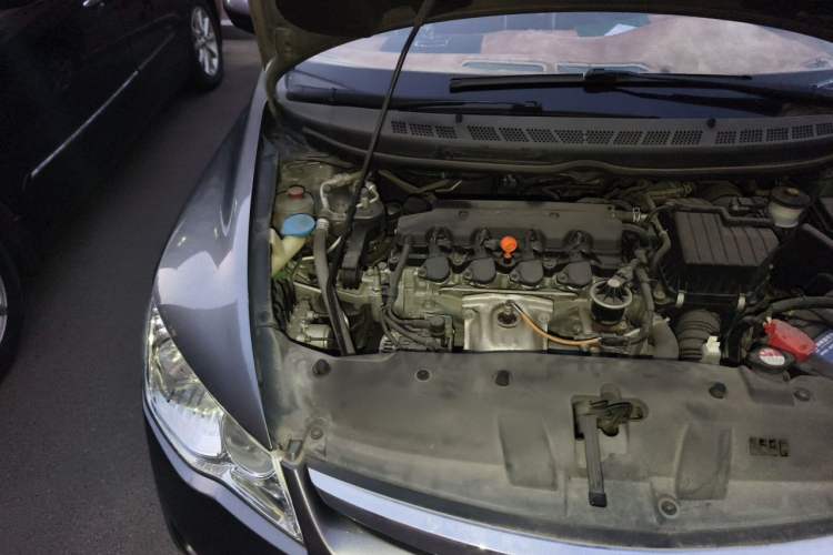 Used CIIMO 2012 1.8L Automatic Engine Bay Right