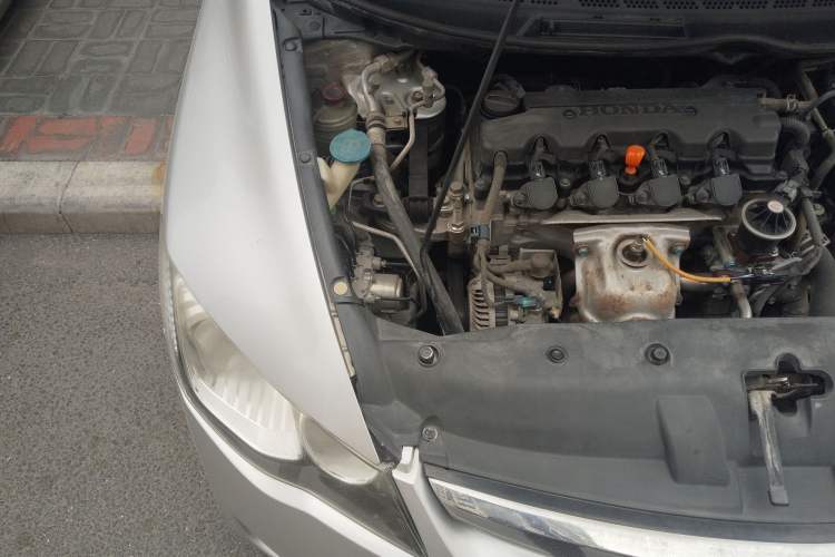 Used CIIMO 2012 1.8L Automatic Engine Bay Right