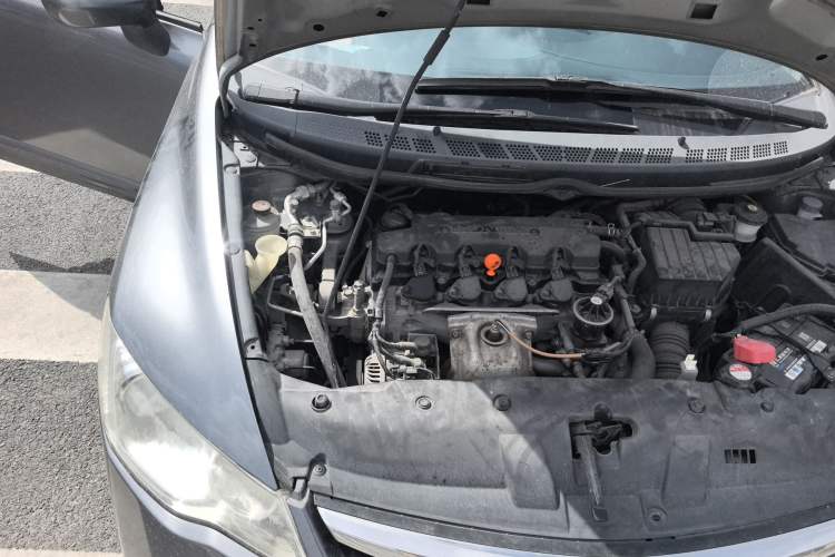 Used CIIMO 2012 1.8L Manual Engine Bay Right