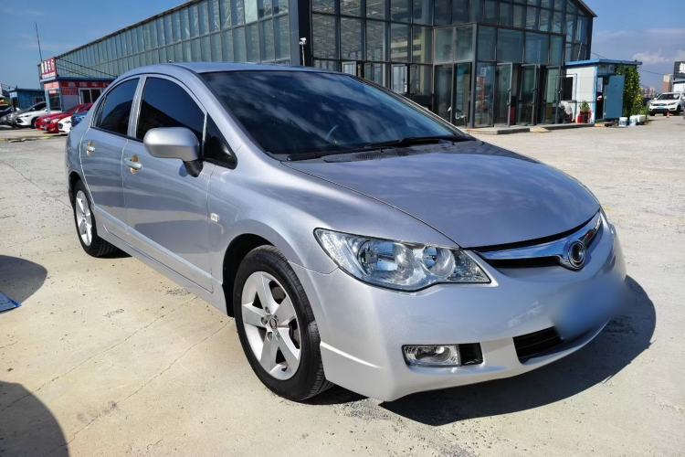 Used CIIMO 2012 1.8L Automatic Exterior 2