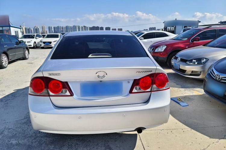 Used CIIMO 2012 1.8L Automatic Exterior 4