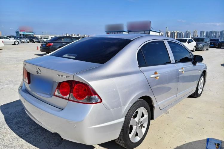 Used CIIMO 2012 1.8L Automatic Exterior 5