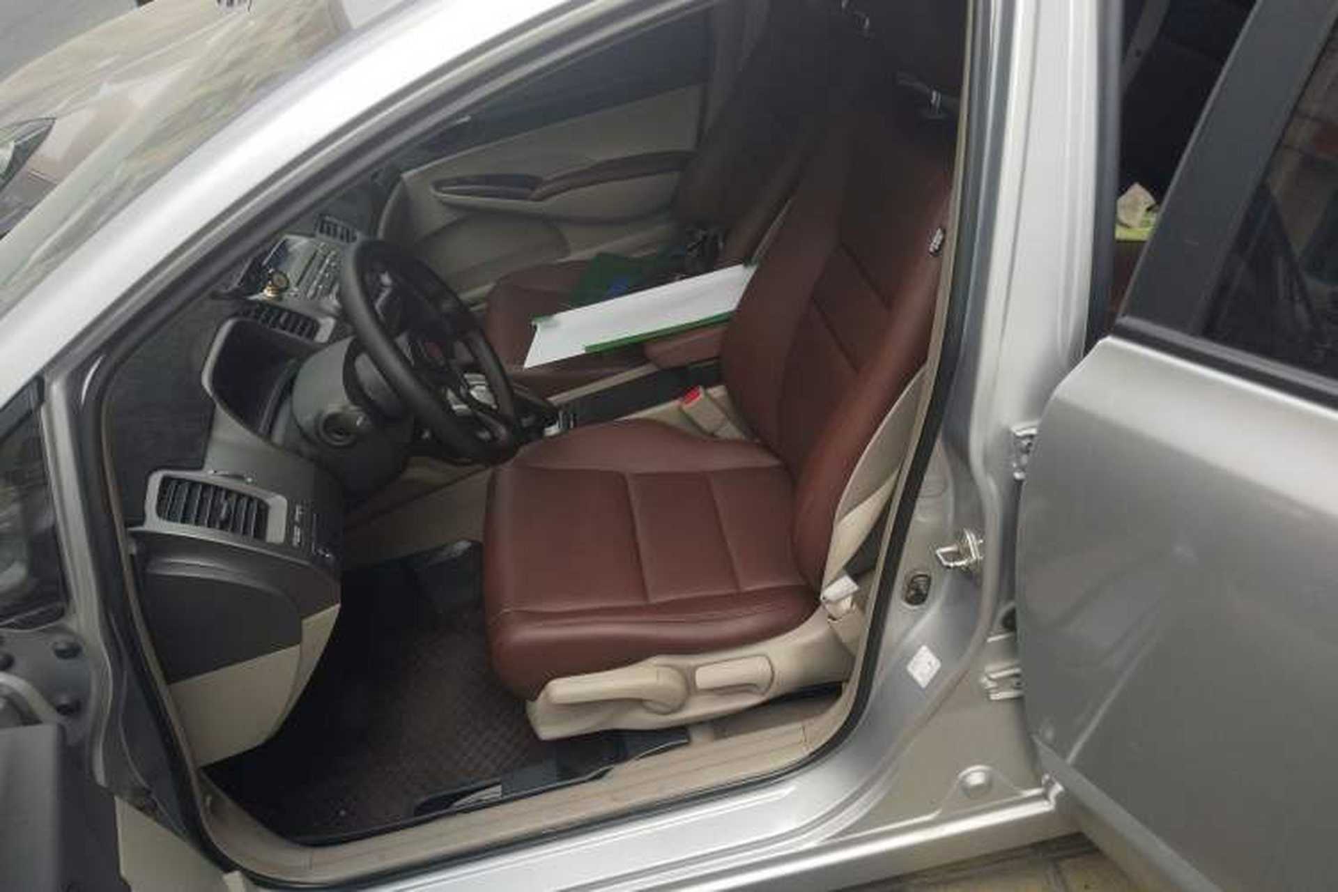 Used CIIMO 2012 1.8L Automatic Left Front Seat