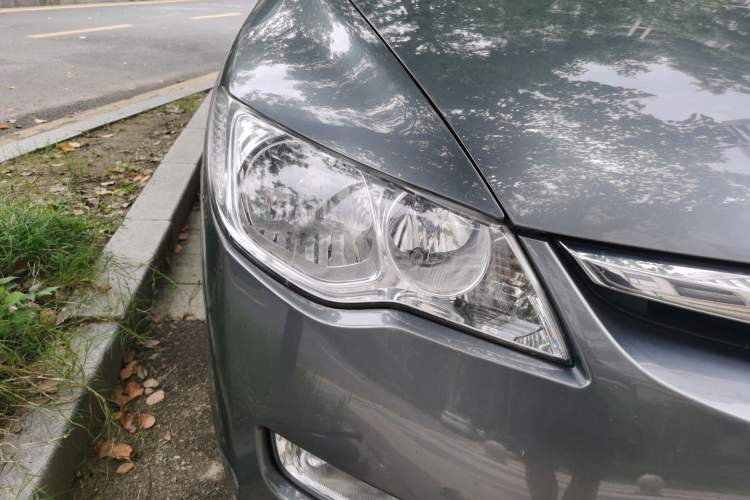 Used CIIMO 2012 1.8L Automatic Right Front Headlight