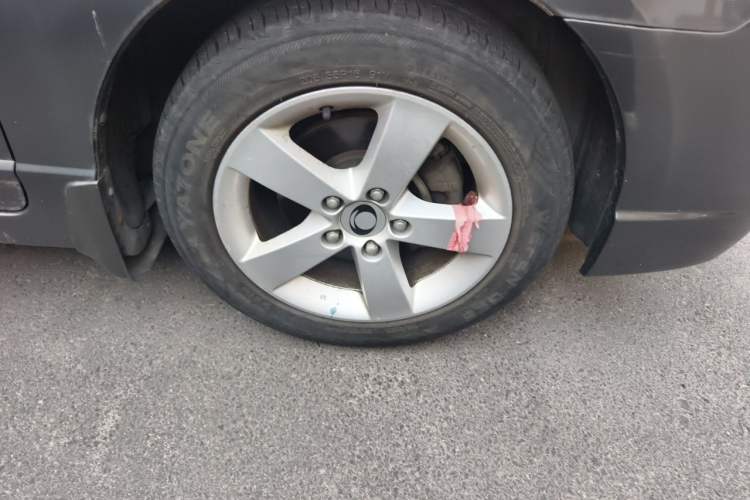 Used CIIMO 2012 1.8L Automatic Right Front Wheel Hub