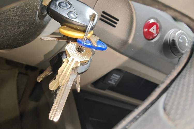 Used CIIMO 2012 1.8L Manual Vehicle Key