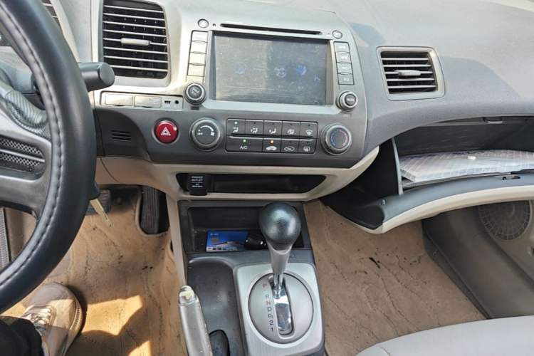 Used CIIMO 2012 1.8L Automatic Audio And AC Panel