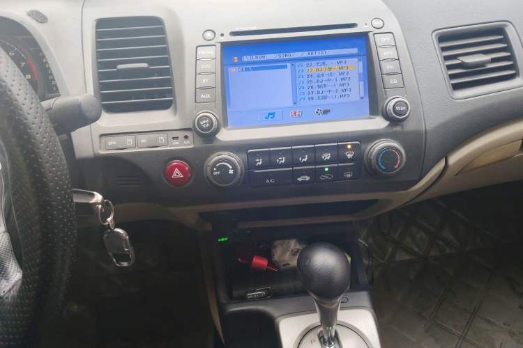 Used CIIMO 2012 1.8L Automatic Audio And AC Panel