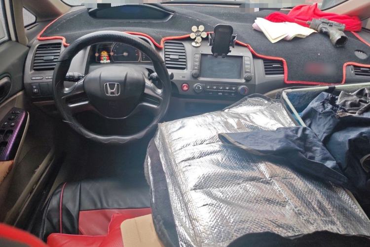Used CIIMO 2012 1.8L Automatic Center Console