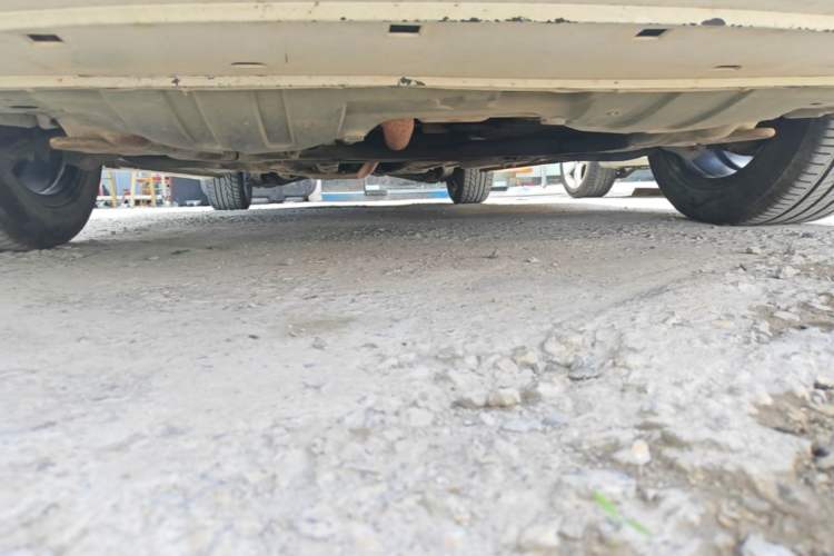 Used CIIMO 2012 1.8L Automatic Chassis Front
