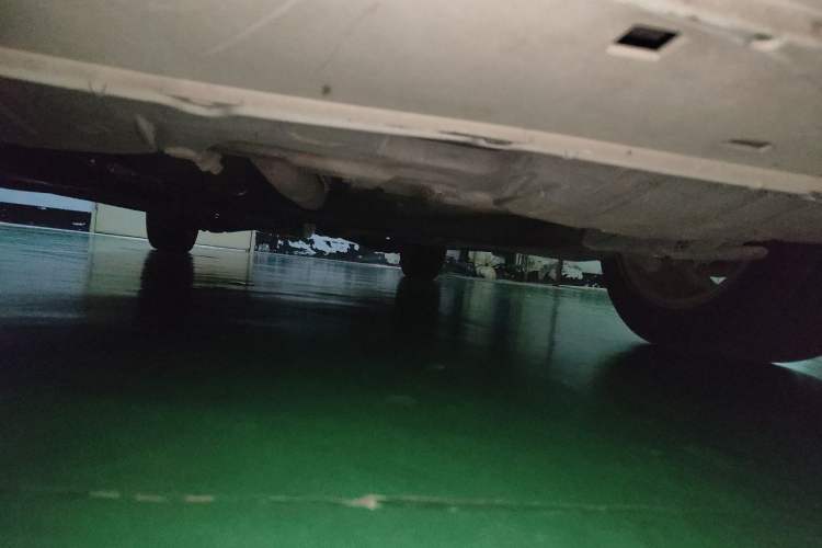 Used CIIMO 2012 1.8L Automatic Chassis Front