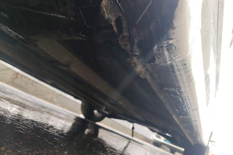Used CIIMO 2012 1.8L Automatic Chassis Front Left