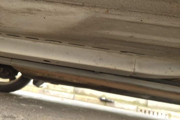 Used CIIMO 2012 1.8L Automatic Chassis Front Left