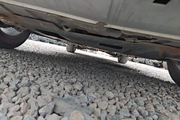 Used CIIMO 2012 1.8L Automatic Chassis Front