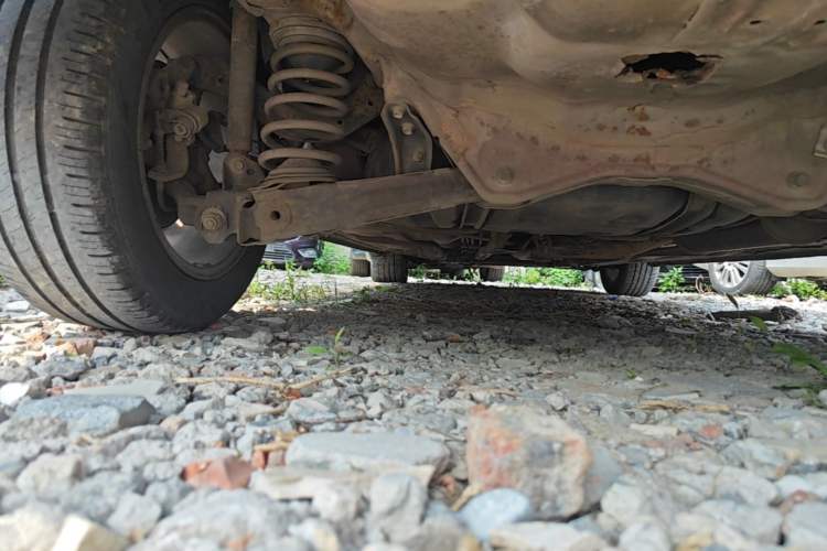 Used CIIMO 2012 1.8L Automatic Chassis Rear Left